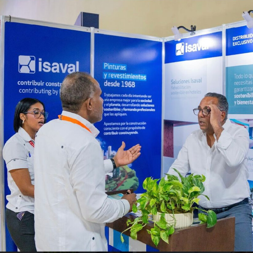 Isaval participa en la Expo Comercial de Asonahores 2024, destacando sus soluciones sostenibles para hoteles