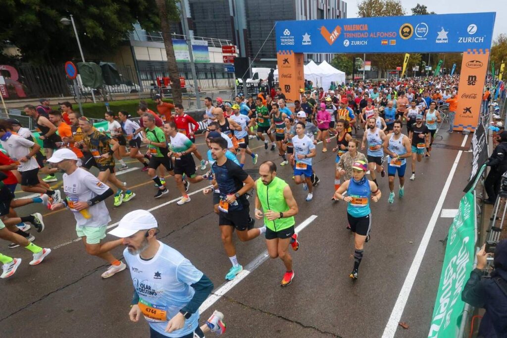 Isaval colabora con su línea de pintura en la Media Maratón de Valencia