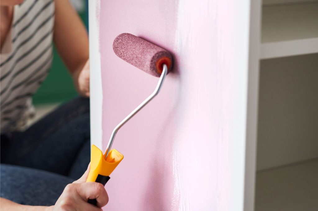 Pintar muebles del baño